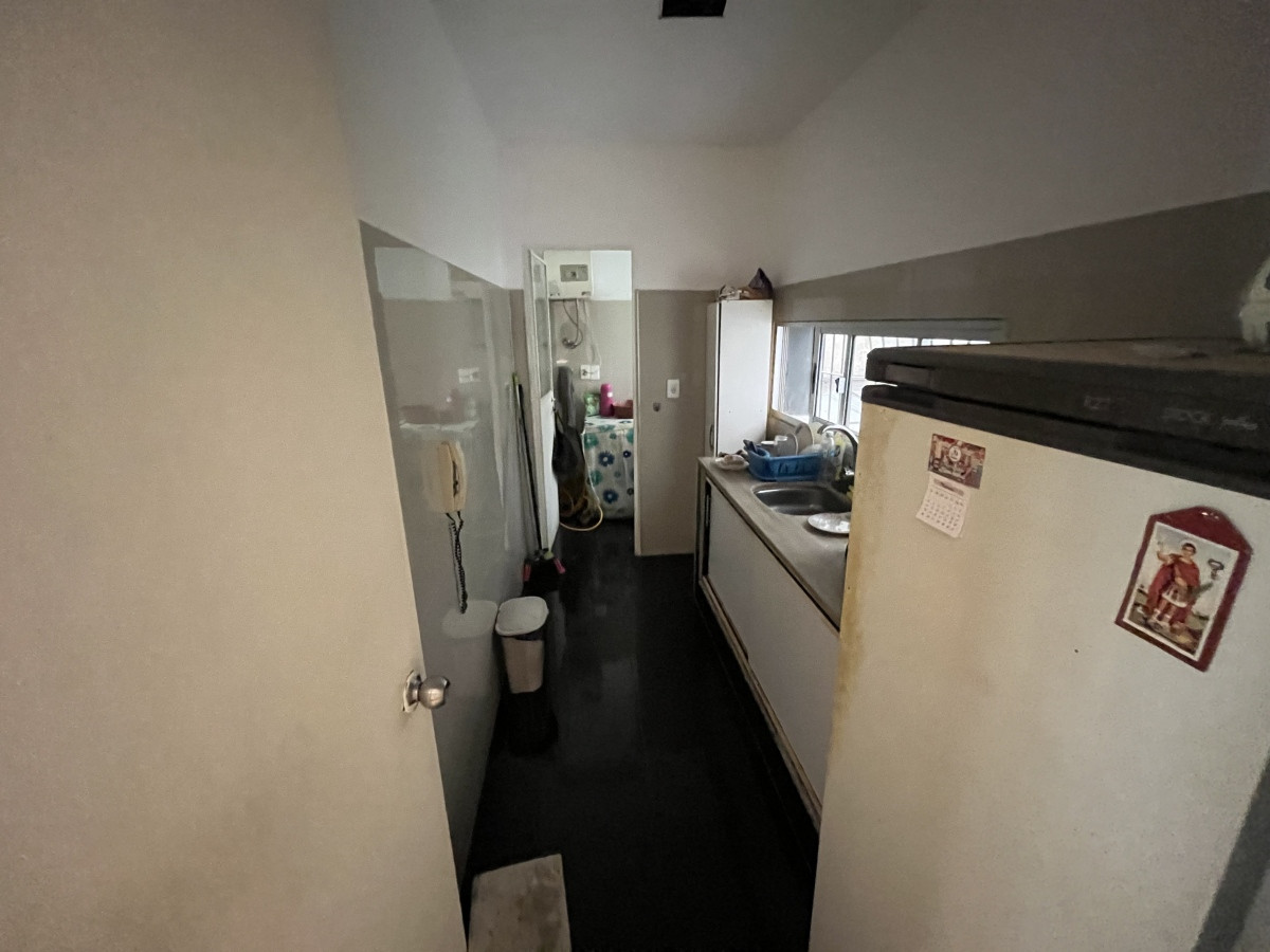 Apartamento ID.4221 - Venta Apartamento 2 Dormitorios Patio Interno Ciudad Vieja