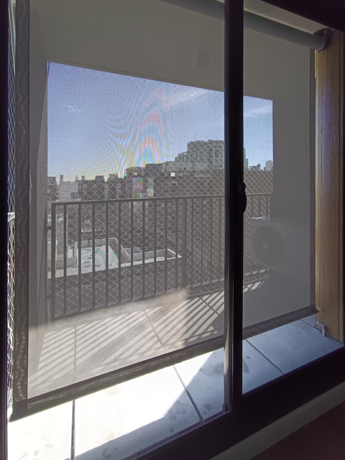 Apartamento ID.13148 - Alquiler Apartamento Nuevo De 1 Dormitorio Con Balcón Contrafrente En Centro