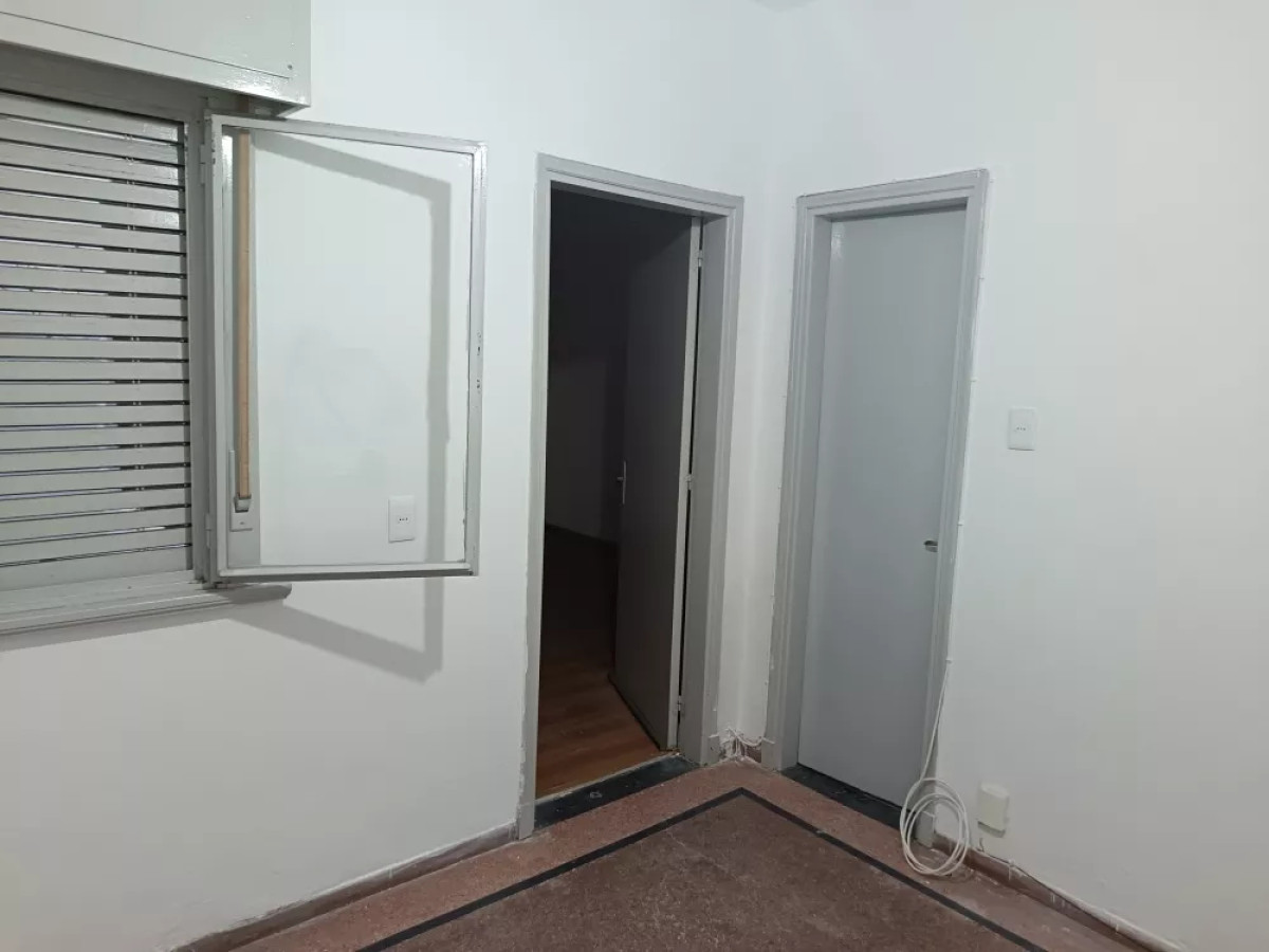 Apartamento ID.9011 - Venta Apartamento Con Renta 1 Dormitorio Sin Gastos En Goes