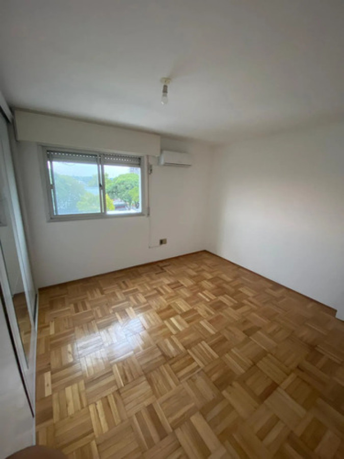 Apartamento ID.11963 - Alquiler de apartamento 2 dormitorios en Buceo