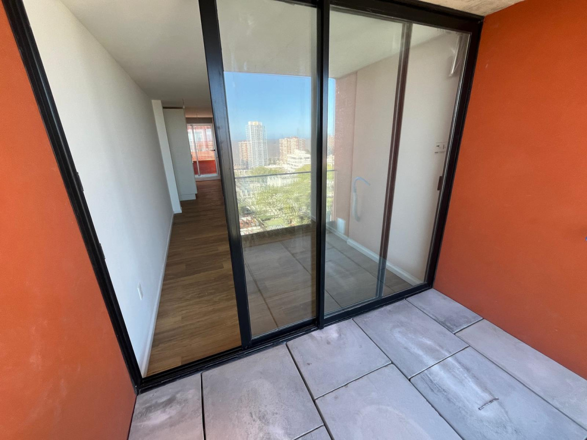 Apartamento ID.6571 - Venta Apartamento A Estrenar Centro 2 Dormitorios Terraza