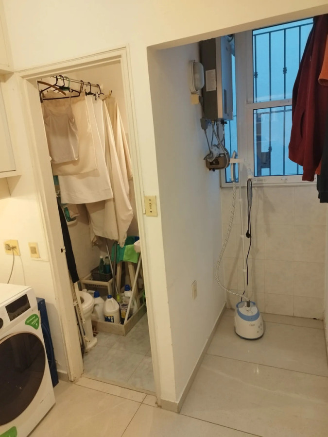 Apartamento ID.12985 - Alquiler Apartamento Amoblado 3 Dormitorios 3 Baños Con Garaje En Pocitos