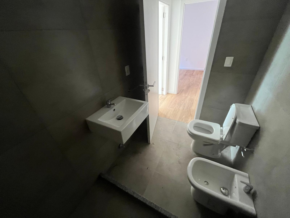 Apartamento ID.6594 - Venta Apartamento A Estrenar Centro 2 Dormitorios Terraza