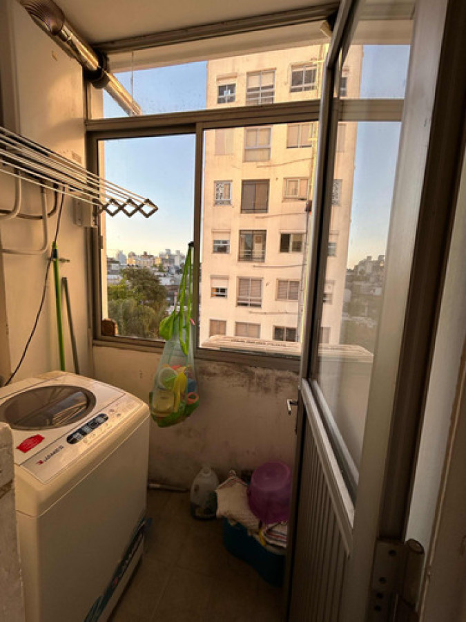 Apartamento ID.6784 - Se Vende Apartamento 2 Dormitorios 2 Baños En Pocitos