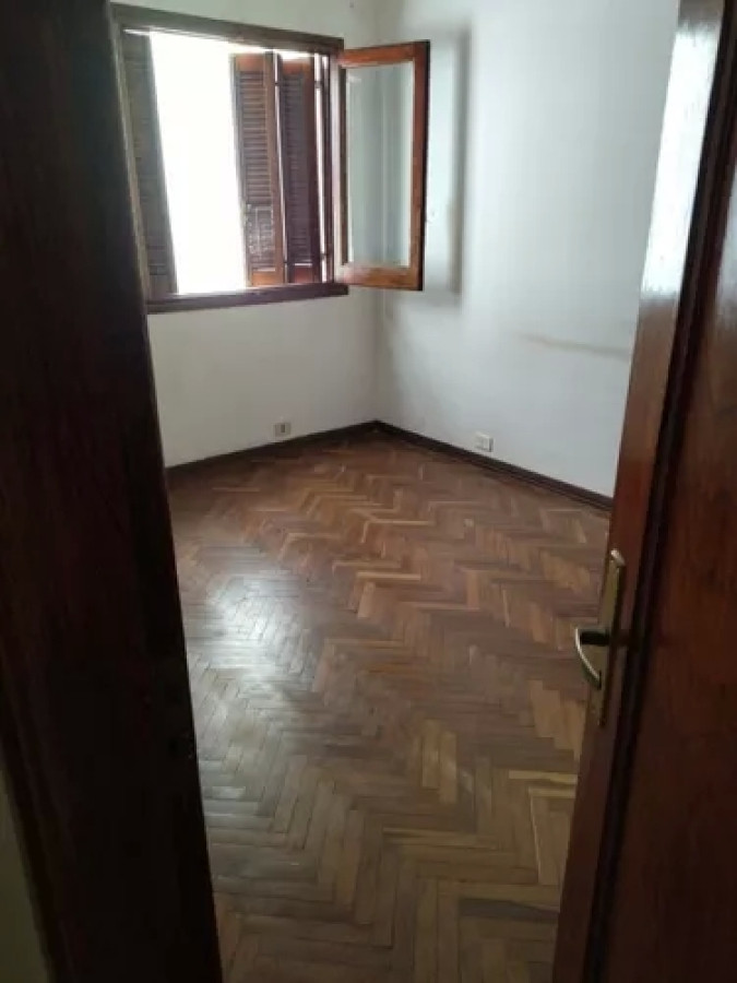 Apartamento ID.4514 - Apto Céntrico Cómodo 2 Dormitorios Ambiente Muy Tranquilo