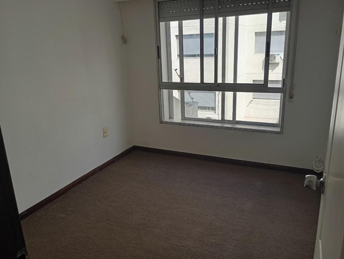 Apartamento ID.8745 - Alquiler De Apartamento De 2 Dormitorios Calefaccion Malvin