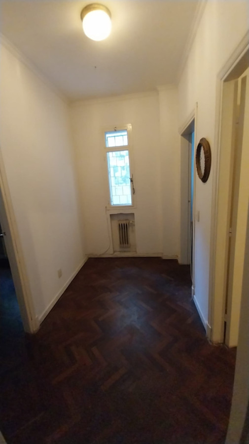 Apartamento ID.7978 - Venta Apartamento Con Renta De 2 Dorm En Ciudad Vieja