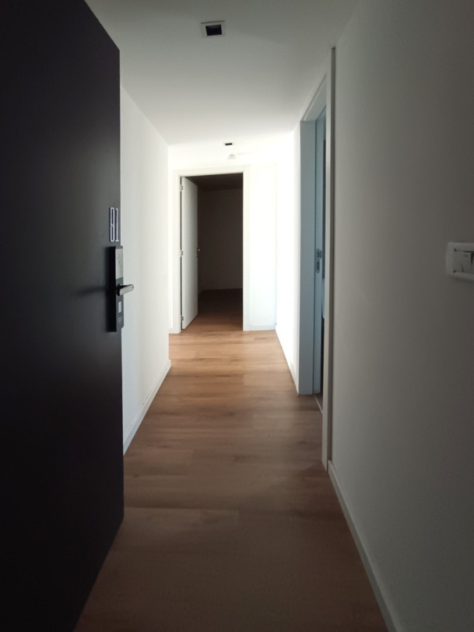 Apartamento ID.13146 - Alquiler Apartamento Nuevo De 1 Dormitorio Con Balcón Al Frente En Centro