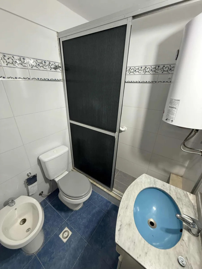 Apartamento ID.9600 - Hermoso Apartamento De 2 Dorm En Centro