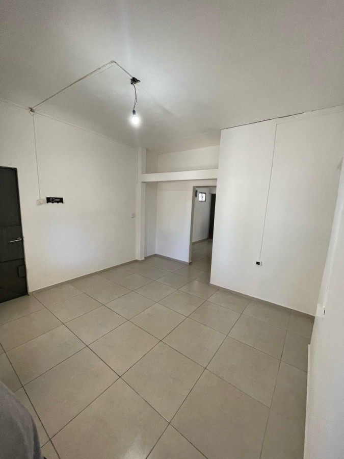 Apartamento ID.7992 - Venta Apartamento 1 Dormitorio Garage Patio Sin Gastos En Villa Española 