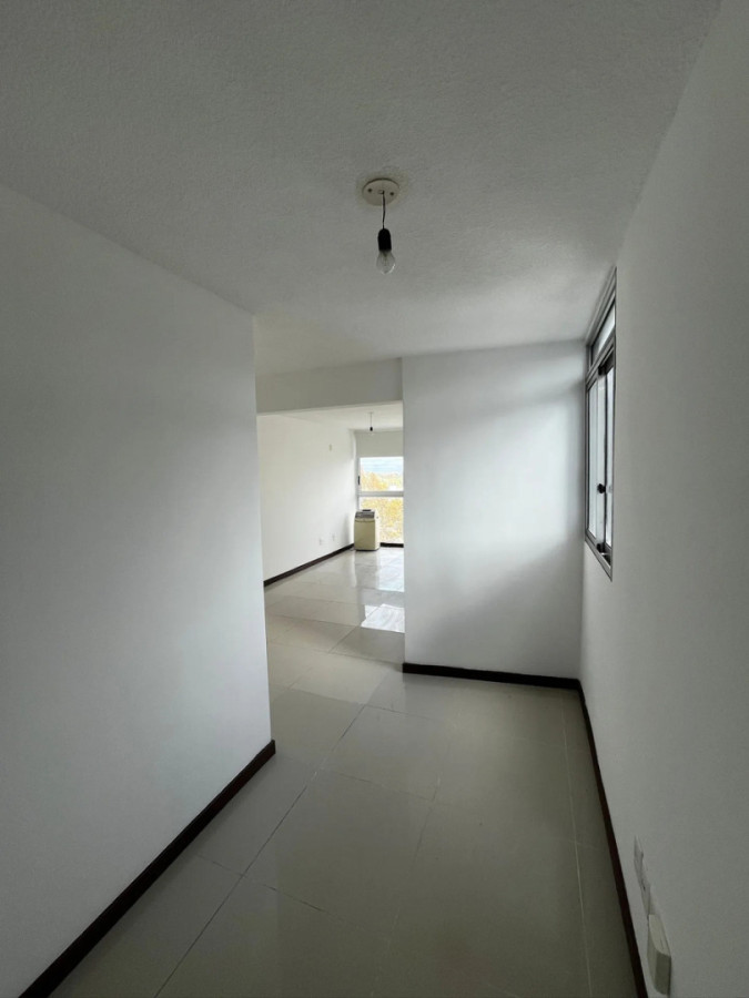 Apartamento ID.12480 - Alquiler Monoambiente Luminoso Buena Ubicación Parque Rodó