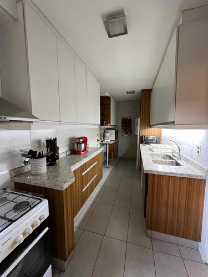 Apartamento ID.7160 - Se Vende Apartamento Sobre Av Brasil 3 Dormitorios 2 Baños Garage Pocitos