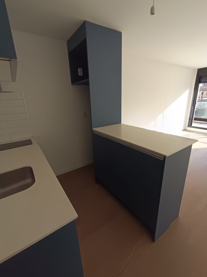 Apartamento ID.10856 - Alquiler Amplio Monoambiente A Estrenar Opción Garaje Cordón