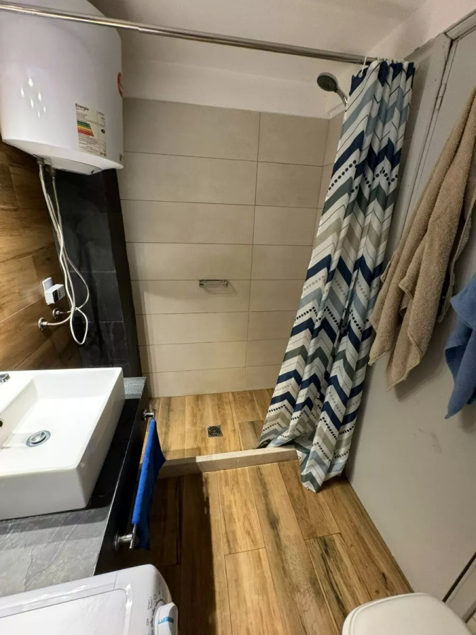 Apartamento ID.6540 - Alquiler Apartamento Amoblado Balcón Luminoso Punta Carretas