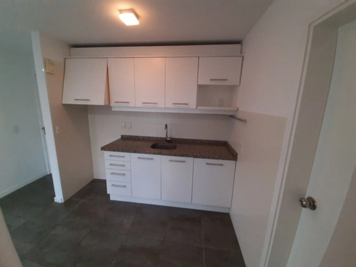 Apartamento ID.11952 - Alquiler de apartamento 1 dormitorio en Parque Batlle