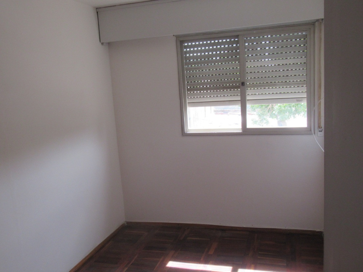 Apartamento ID.3418 - Venta Con Renta Apartamento La Blanqueada 2 Dormitorios