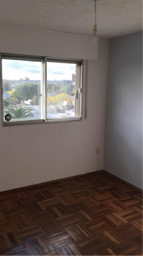 Apartamento ID.6396 - Se Vende Apartamento de 2 Dormitorios en Buceo. Excelentes Vistas