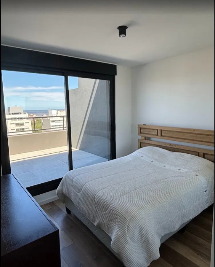 Apartamento ID.13073 - Alquiler Apartamento Penthouse 1 Dormitorio Gran Terraza Cochera Amenities En Cordón