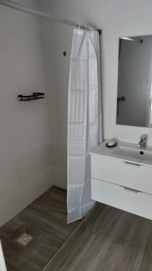 Apartamento ID.13133 - Alquiler Apartamento De 1 Dormitorio Con Terraza Balcón Cochera En Malvin