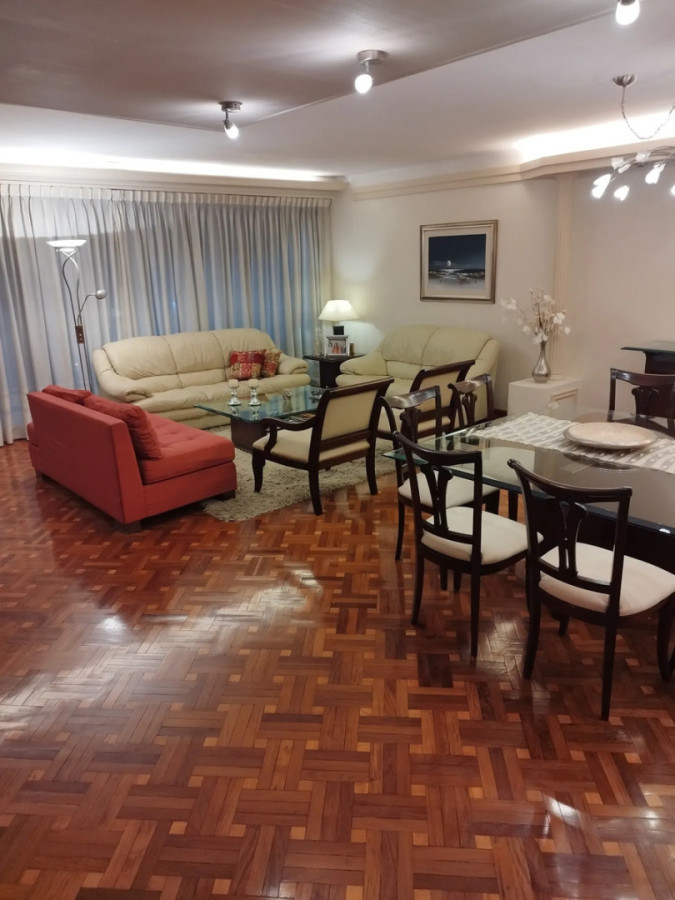 Apartamento ID.12985 - Alquiler Apartamento Amoblado 3 Dormitorios 3 Baños Con Garaje En Pocitos