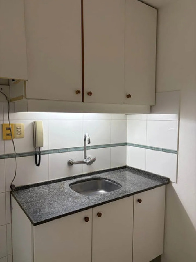 Apartamento ID.11923 - Alquiler Apartamento Monoambiente En Pocitos De 35 Metros