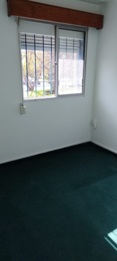 Apartamento ID.10549 - Lindo Apartamento De 3 Dorm Con Cochera 