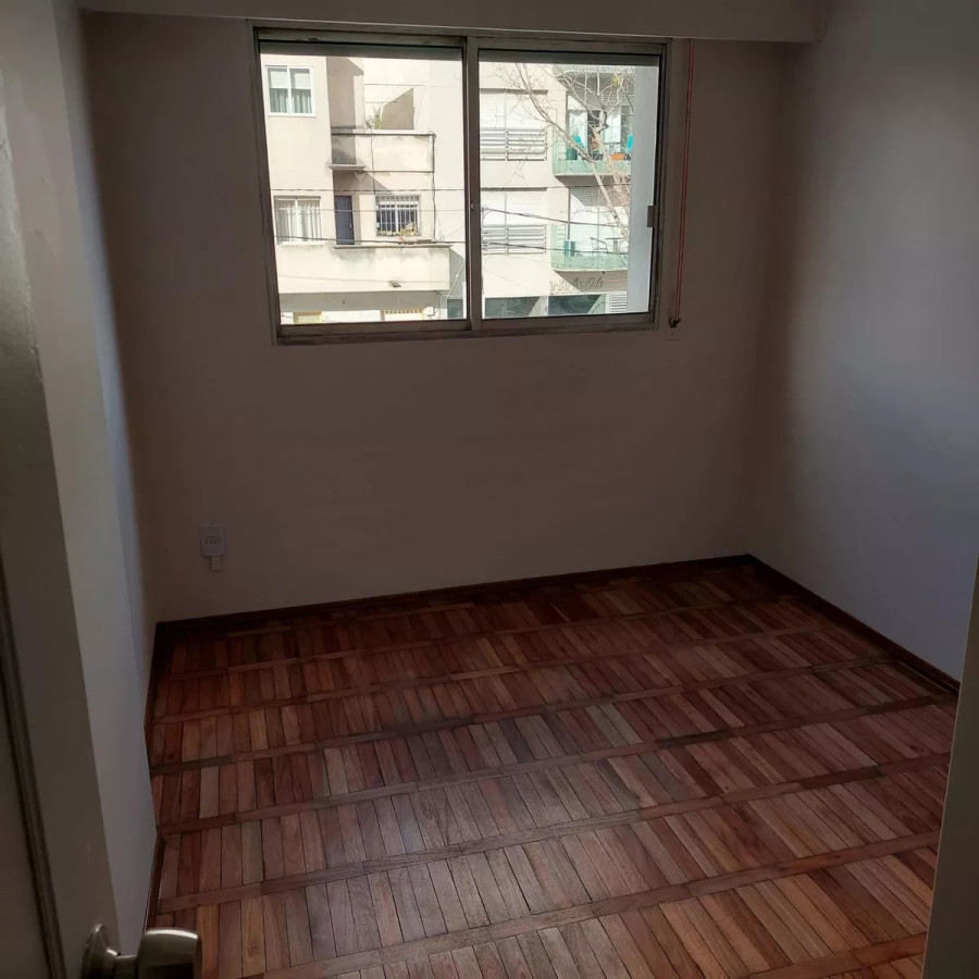 Apartamento ID.8077 - Alquiler Apartamento De 2 Dormitorios 2 Baños En Pocitos
