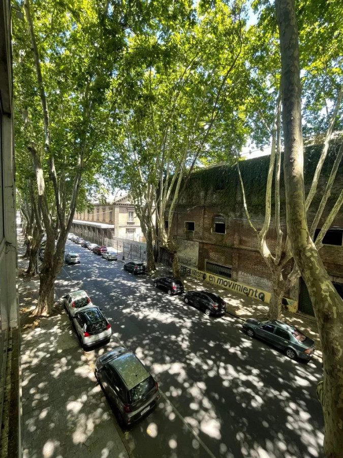 Apartamento ID.8163 - Se Alquila Apartamento 1 Dormitorio Con Cochera En Centro