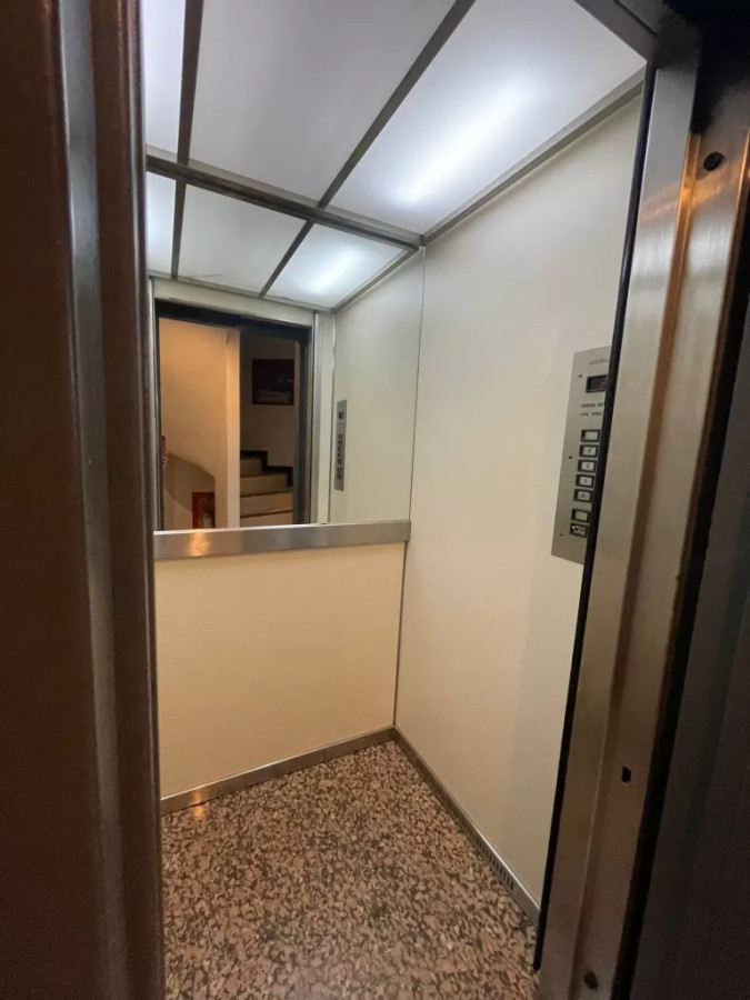 Apartamento ID.8163 - Se Alquila Apartamento 1 Dormitorio Con Cochera En Centro