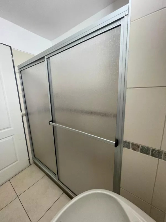 Apartamento ID.8163 - Se Alquila Apartamento 1 Dormitorio Con Cochera En Centro
