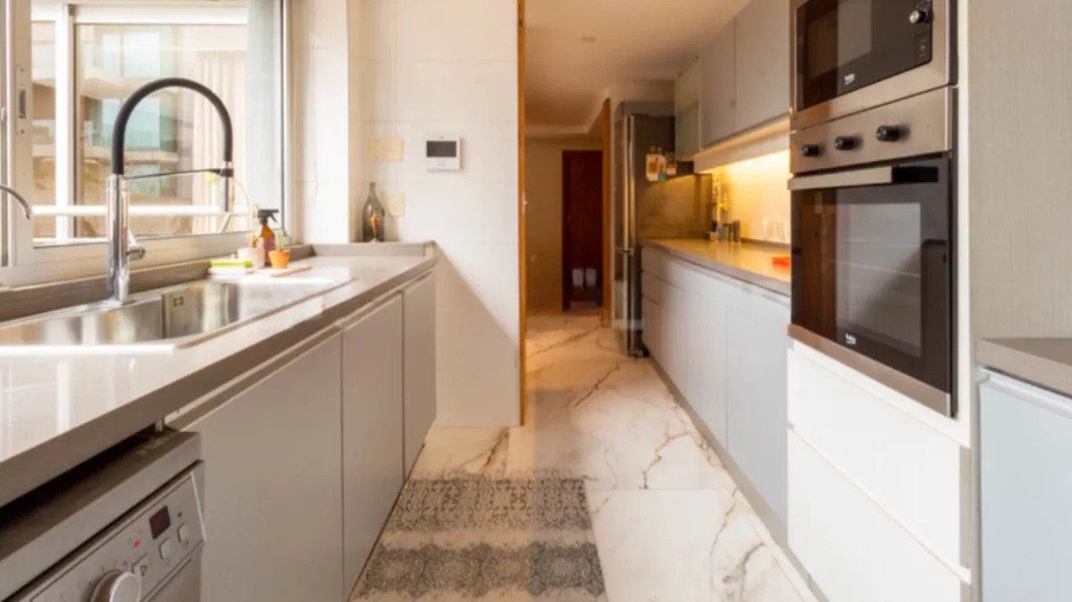 Apartamento ID.8372 - Venta Apartamento De Lujo 3 Suites Amoblado Puerto Del Buceo