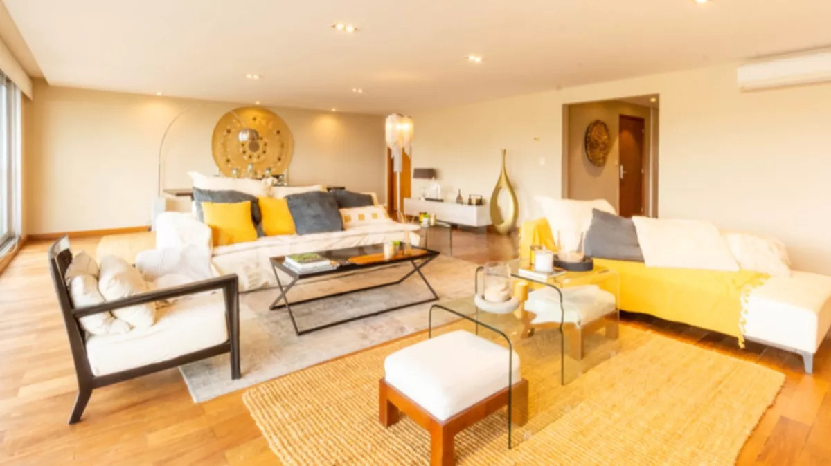 Apartamento ID.8372 - Venta Apartamento De Lujo 3 Suites Amoblado Puerto Del Buceo