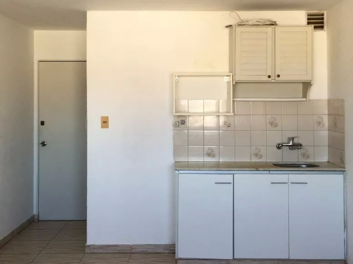 Apartamento ID.4131 - Vivienda O Escritorio Monoambiente Al Frente Excelente Ubicación Centro