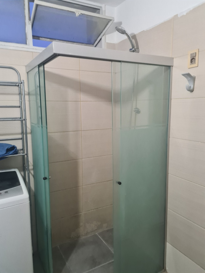 Apartamento ID.8514 - Alquiler Apartamento 2 Dormitorios Patio Bajos Gastos Centro