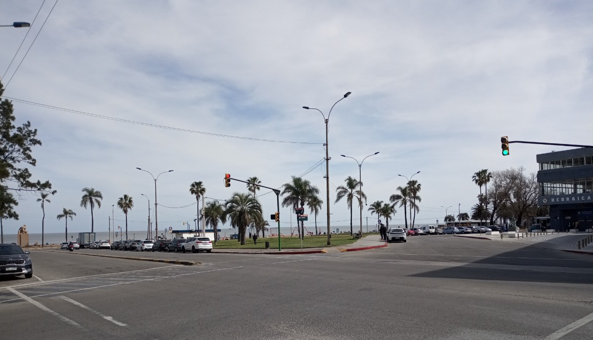 Apartamento ID.8562 - Hermoso Apartament 1 Dorm Con Patio