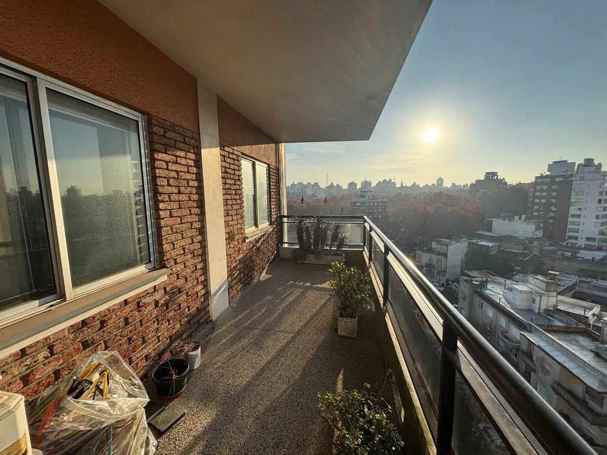 Apartamento ID.12578 - Alquiler Apartamento 3 Dormitorios Balcón Garaje Parque Rodó