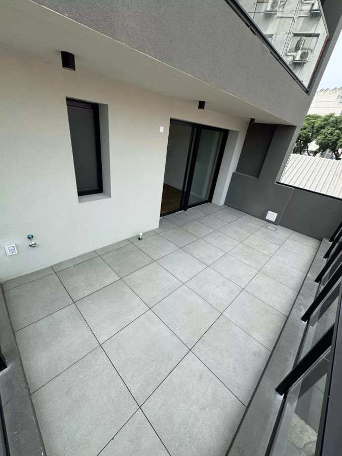 Apartamento ID.8763 - Venta A Estrenar Monoambiente Con Amplio Balcón En Tres Cruces