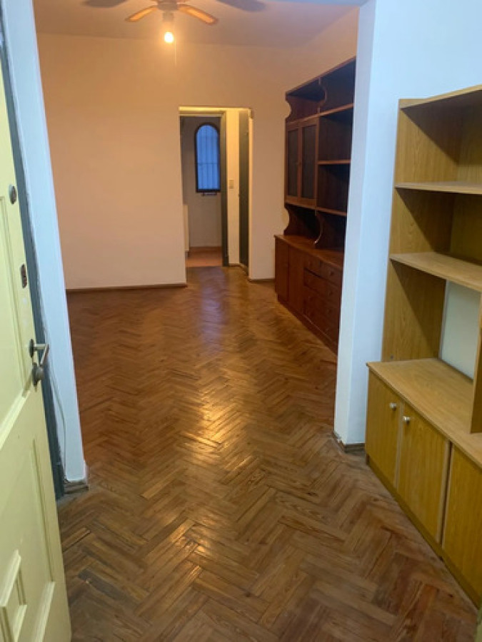 Apartamento ID.13000 - Apartamento En Alquiler Semi Amueblado 1 Dormitorio Zona Cordón