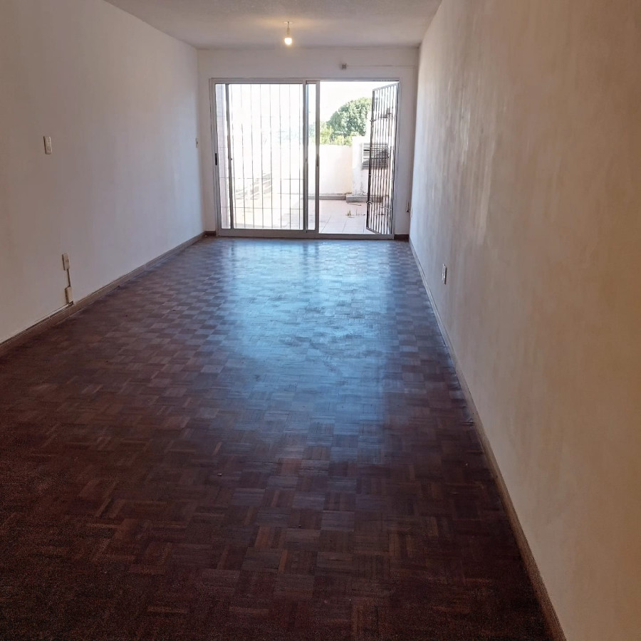 Apartamento ID.4014 - Alquiler Monoambiente Con Patio En Pocitos Nuevo Luminoso