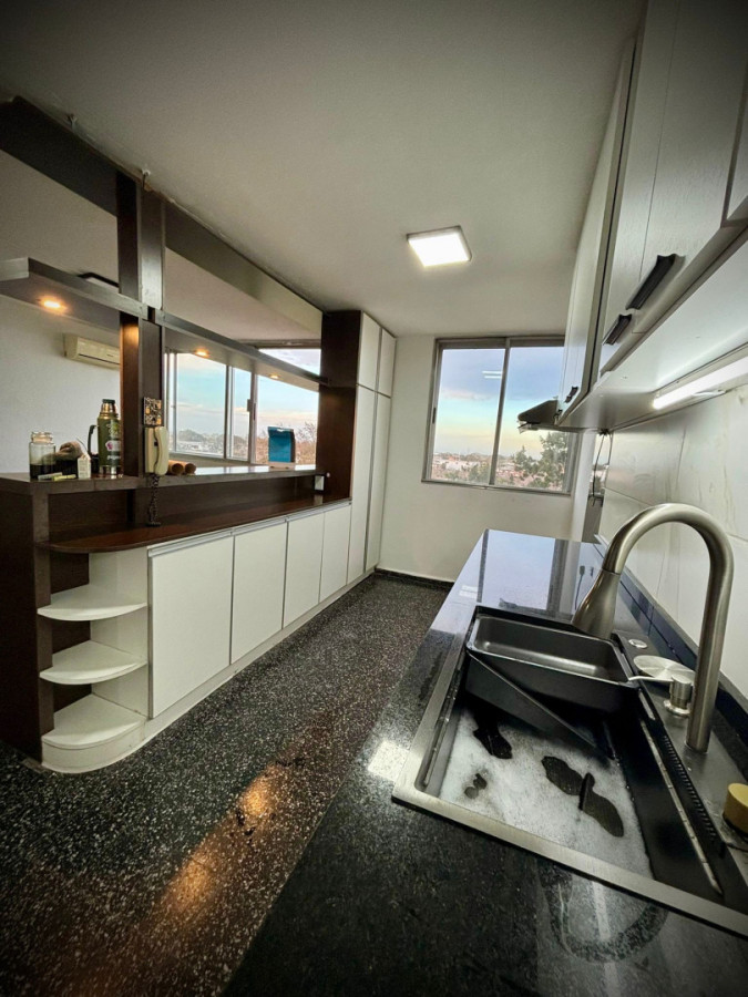 Apartamento ID.12188 - Venta Apartamento A Nuevo Muy Luminoso 3 Dormitorios En Malvin Norte