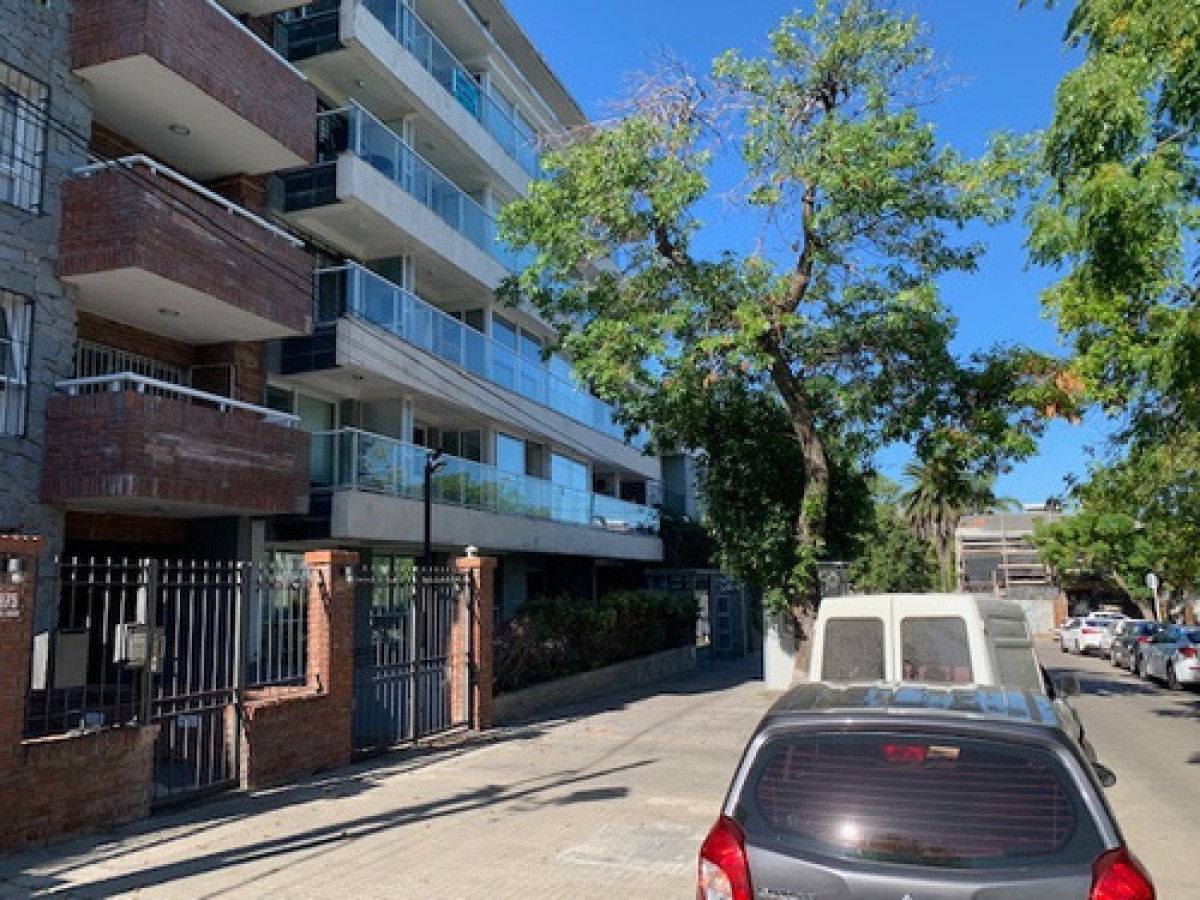 Apartamento ID.9035 - Alquiler Monoambiente Con Balcón En Puerto De Buceo