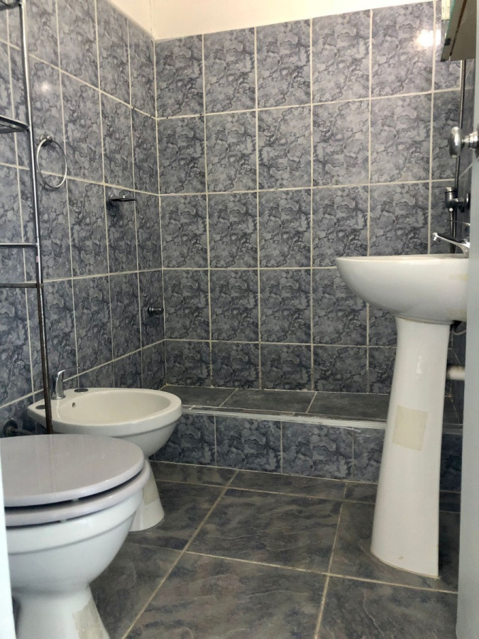 Apartamento ID.9048 - Venta Apartamento 3 Dormitorios Semi Amoblado En Malvín Norte