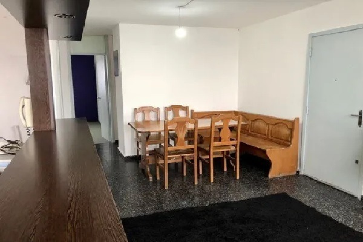 Apartamento ID.9048 - Venta Apartamento 3 Dormitorios Semi Amoblado En Malvín Norte