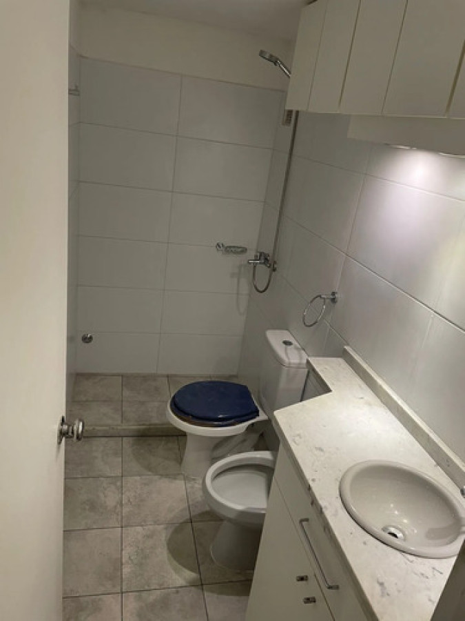 Apartamento ID.12984 - Venta Apartamento 3 Dormitorios Muy Luminoso Excelente Ubicación En La Blaqueada