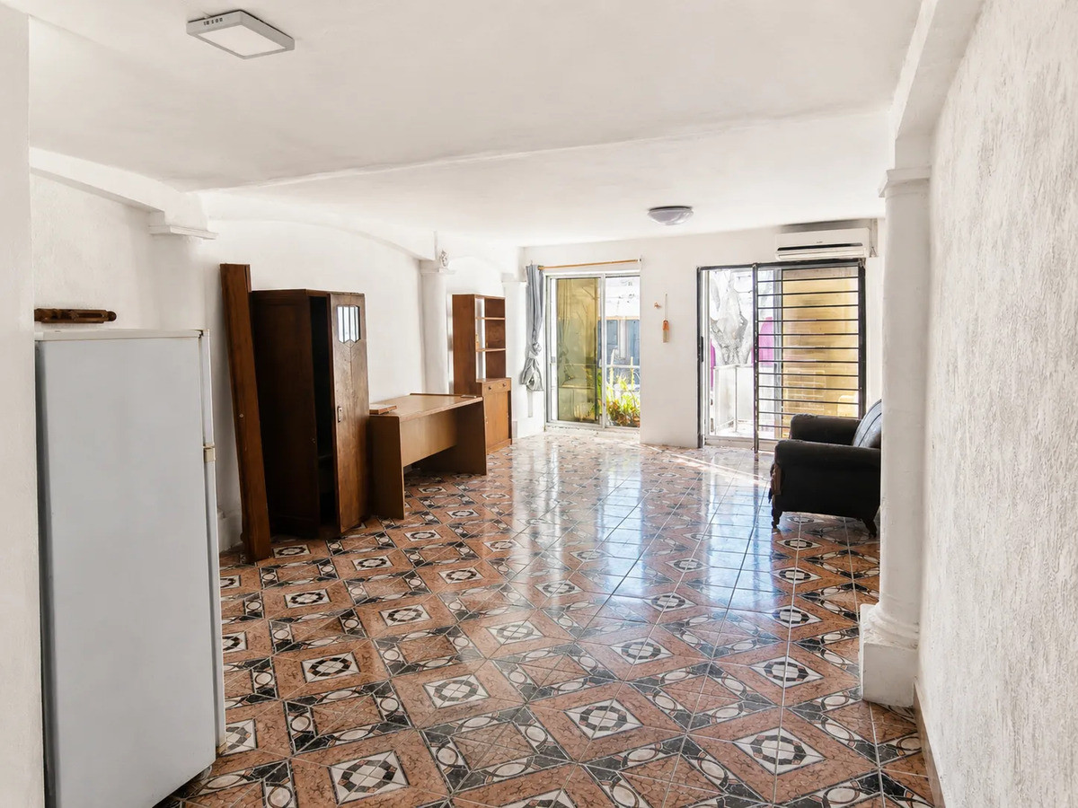 Apartamento ID.13111 - Alquiler De Monoambiente Al Frente Sobre Durazno Esquina Magallanes En Palermo