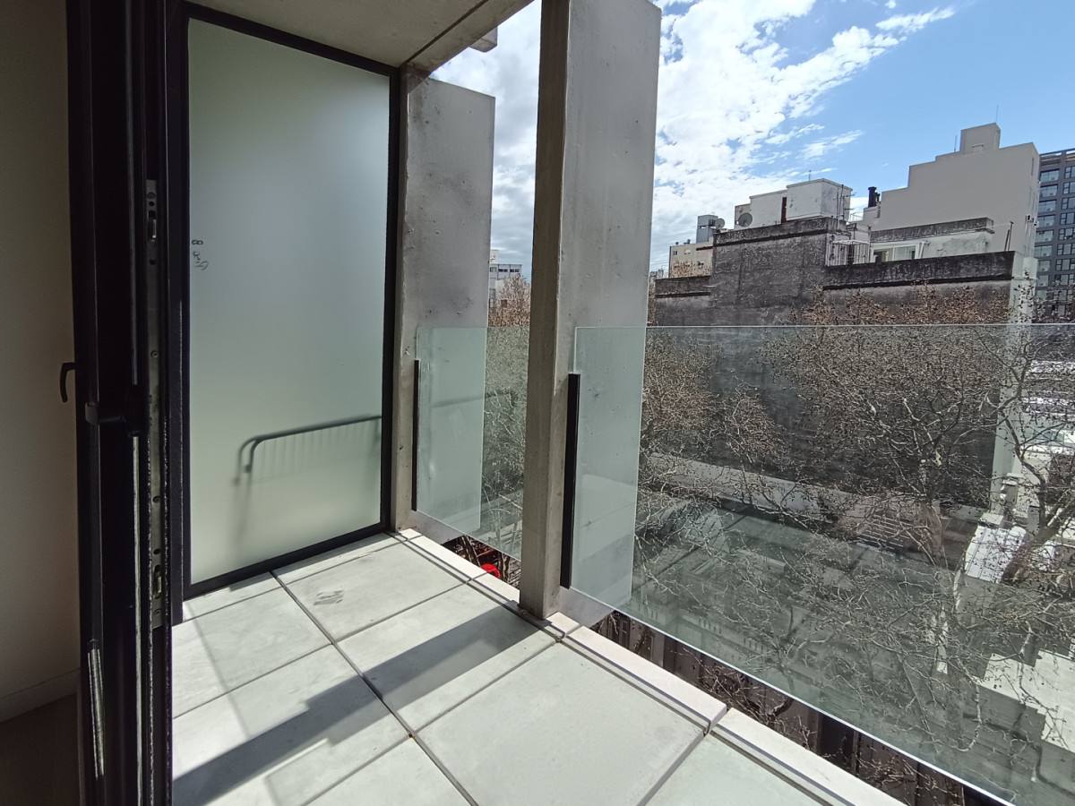 Apartamento ID.13150 - Alquiler Apartamento A Estrenar 2 Dormitorios Balcón Al Frente En Centro
