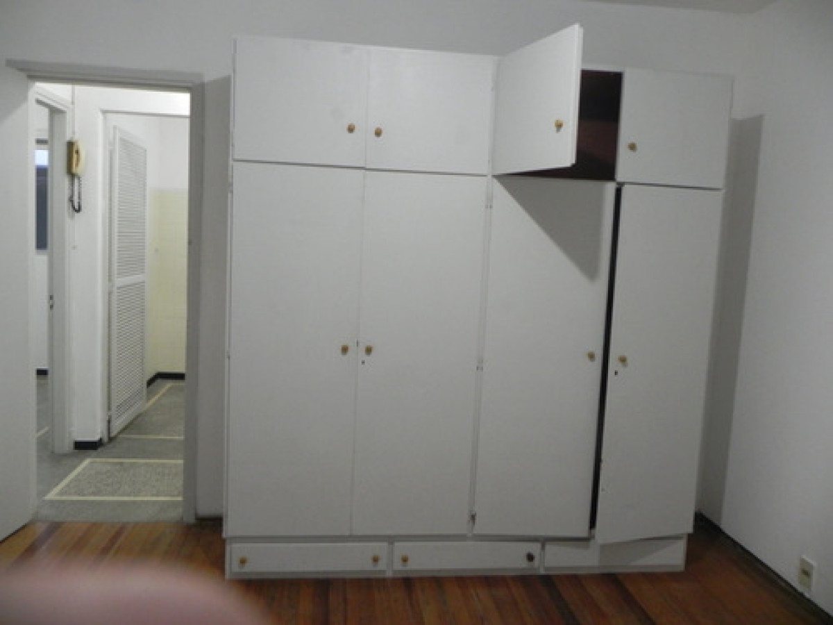 Apartamento ID.9614 - Alquiler Apartamento 2 Dormitorios Pocitos 