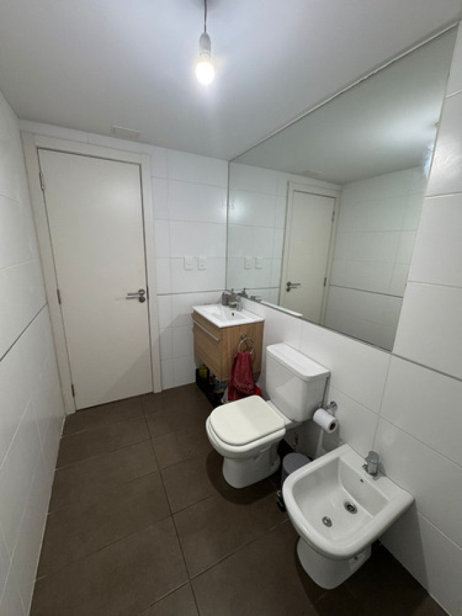 Apartamento ID.9624 - Alquiler Apartamento 2 Dormitorios Y Balcón En Cordón