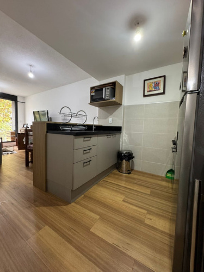 Apartamento ID.9624 - Alquiler Apartamento 2 Dormitorios Y Balcón En Cordón
