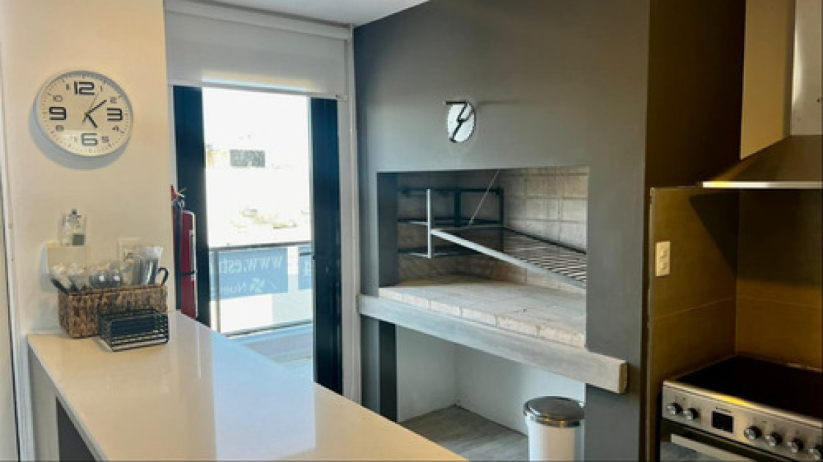 Apartamento ID.9625 - Alquiler  De Espectacular Apartamento De 1 Dormitorio Y Terraza En Punta Carretas
